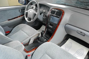 Седан Kia Magentis 2005 года, 529000 рублей, Тюмень