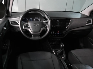 Седан Hyundai Solaris 2019 года, 1329000 рублей, Ростов-на-Дону