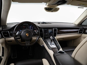 Лифтбек Porsche Panamera 4 2015 года, 3193055 рублей, Москва