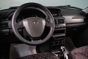 Хетчбэк ВАЗ (LADA) Priora 2014 года, 529000 рублей, Сургут