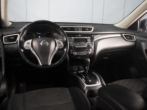 Внедорожник Nissan X-Trail 2018 года, 1720000 рублей, Омск