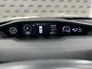 Лифтбек Changan UNI-V 2024 года, 2496000 рублей, Красноярск