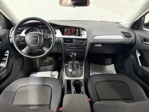 Седан Audi A4 2009 года, 799000 рублей, Красноярск