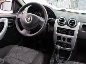 Седан Renault Logan 2013 года, 629000 рублей, Петрозаводск