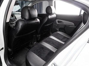 Седан Chevrolet Cruze 2011 года, 669000 рублей, Тюмень