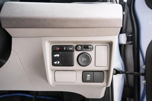 Минивэн Honda Freed 2012 года, 999000 рублей, Красноярск