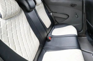 Хетчбэк Chevrolet Spark 2012 года, 669000 рублей, Челябинск