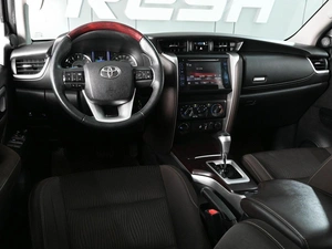 Внедорожник Toyota Fortuner 2018 года, 3549000 рублей, Аксай