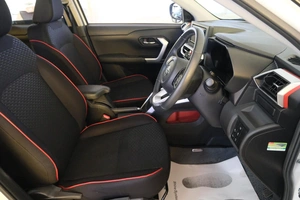 Внедорожник Toyota Raize 2019 года, 1599000 рублей, Омск