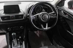 Хетчбэк Mazda Axela 2017 года, 1549000 рублей, Новокузнецк