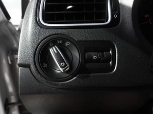 Седан Volkswagen Polo 2018 года, 1170555 рублей, Тверь