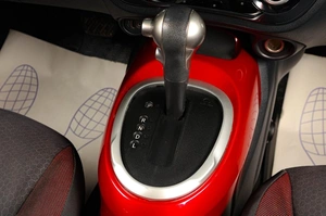 Внедорожник Nissan Juke 2013 года, 969000 рублей, Тюмень