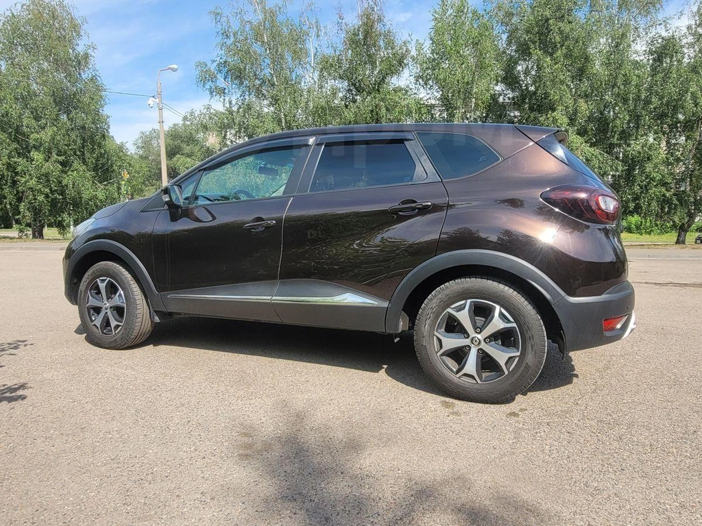 Внедорожник Renault Kaptur 2018 года, 1340000 рублей, Красноярск