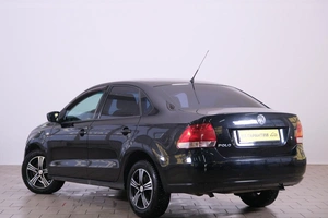 Седан Volkswagen Polo 2011 года, 719000 рублей, Омск