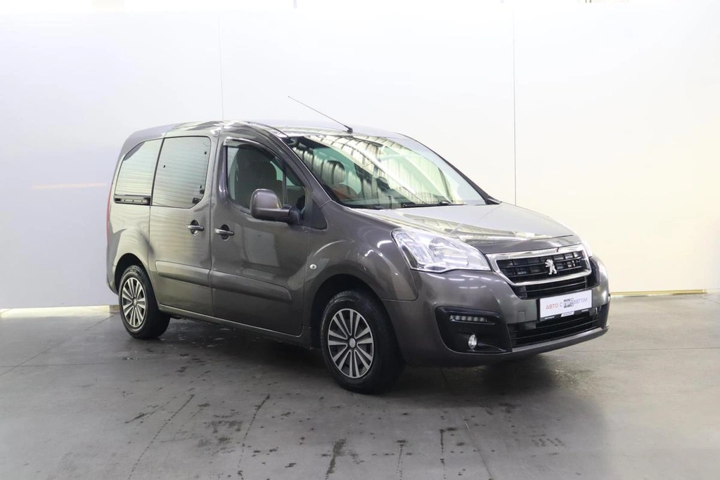 Минивэн Peugeot Partner 2016 года, 970000 рублей, Брянск