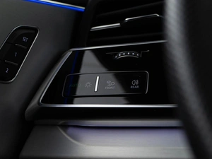 Внедорожник Audi Q8 2020 года, 7898999 рублей, Москва