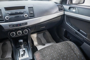 Седан Mitsubishi Lancer 2008 года, 789000 рублей, Барнаул