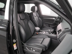 Внедорожник Audi Q5 2025 года, 6039000 рублей, Воронеж