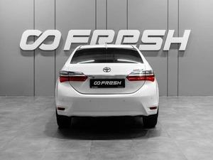 Седан Toyota Corolla 2017 года, 1625000 рублей, Тюмень