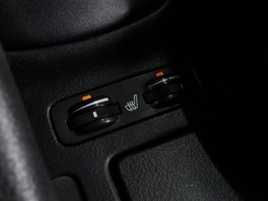 Седан Toyota Avensis 2007 года, 880000 рублей, Воронеж