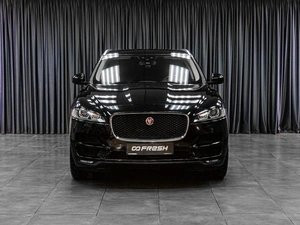 Внедорожник Jaguar F-Pace 2017 года, 2649000 рублей, Тюмень