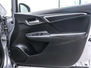 Хетчбэк Honda Fit 2019 года, 1400000 рублей, Красноярск