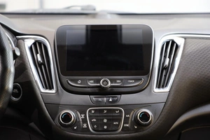 Седан Chevrolet Malibu 2020 года, 1749000 рублей, Новосибирск