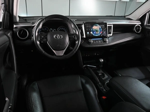 Внедорожник Toyota RAV4 2016 года, 2529000 рублей, Аксай