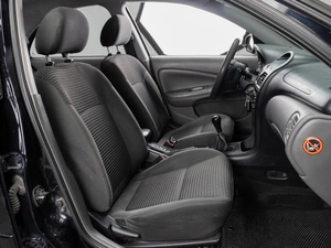 Седан Nissan Almera Classic 2009 года, 399000 рублей, Тюмень