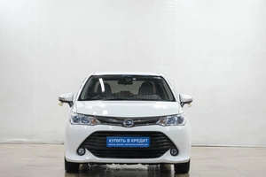 Седан Toyota Corolla Axio 2016 года, 1219000 рублей, Новокузнецк