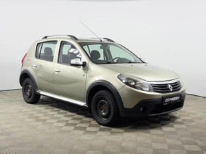 Хетчбэк Renault Sandero Stepway 2012 года, 635000 рублей, Казань