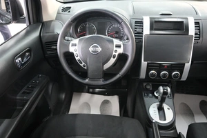 Внедорожник Nissan X-Trail 2011 года, 1399000 рублей, Омск