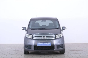 Минивэн Honda Freed 2012 года, 1149000 рублей, Омск