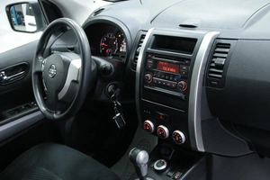 Внедорожник Nissan X-Trail 2013 года, 1498000 рублей, Солонцы