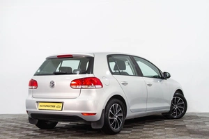 Хетчбэк Volkswagen Golf 2012 года, 1179000 рублей, Сургут