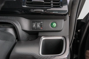 Минивэн Honda Stepwgn Spada 2019 года, 2299000 рублей, Красноярск