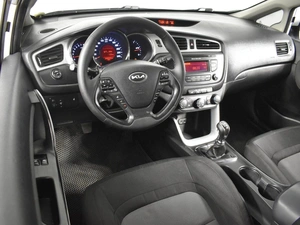Хетчбэк Kia Ceed 2013 года, 728100 рублей, Казань