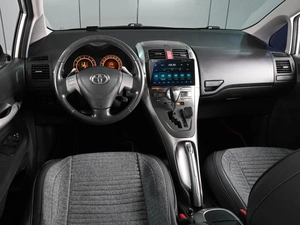 Хетчбэк Toyota Auris 2008 года, 790000 рублей, Аксай
