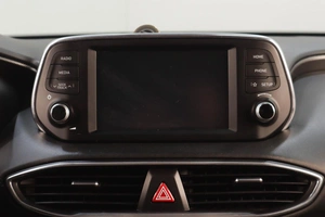 Внедорожник Hyundai Santa Fe 2018 года, 2619000 рублей, Челябинск