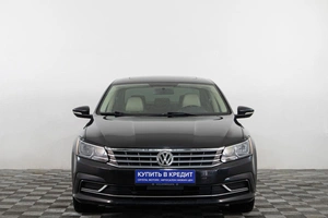 Седан Volkswagen Passat 2017 года, 1899000 рублей, Сургут