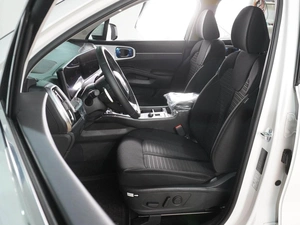Внедорожник Kia Sorento 2025 года, 6899000 рублей, Воронеж