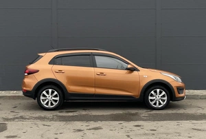 Хетчбэк Kia Rio X-Line 2020 года, 1650000 рублей, Солонцы
