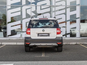 Внедорожник Skoda Yeti 2013 года, 1430000 рублей, Краснодар