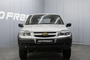 Внедорожник Chevrolet Niva 2012 года, 550000 рублей, Омск