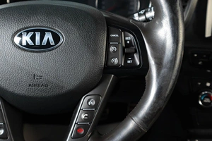 Седан Kia Optima 2013 года, 1699000 рублей, Тюмень