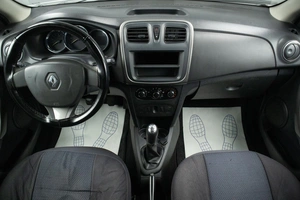 Седан Renault Logan 2017 года, 839000 рублей, Оренбург