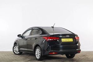 Седан Hyundai Solaris 2021 года, 1619000 рублей, Тюмень