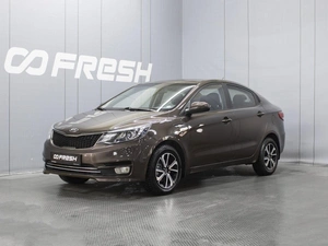 Седан Kia Rio 2015 года, 1180000 рублей, Омск