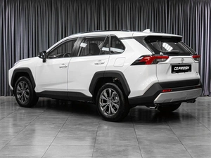 Внедорожник Toyota RAV4 2025 года, 4219000 рублей, Тюмень