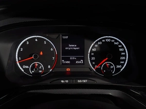 Лифтбек Volkswagen Polo 2020 года, 1645111 рублей, Тверь